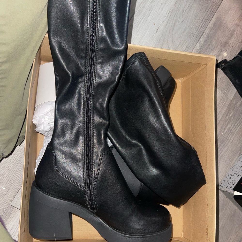 steve madden berkleigh high heel boots!!